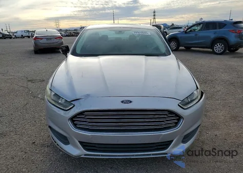 2016 Ford Fusion Se Hybrid z USA, uszkodzony, nr VIN 3FA6P0LU5GR166194